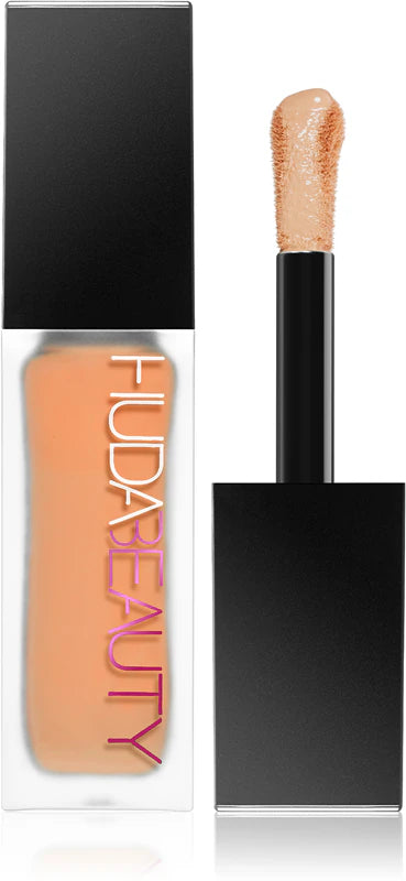 Huda Beauty
Faux Filter Concealer