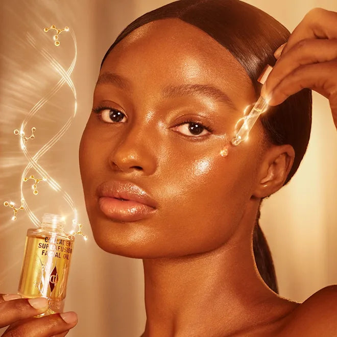 Charlotte Tilbury - Collagen SUPERFUSION FACIAL OIL
30 ML